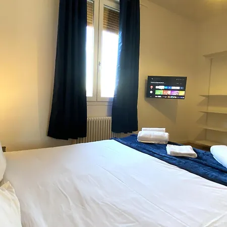 Avantgard Red Carpet Guest house